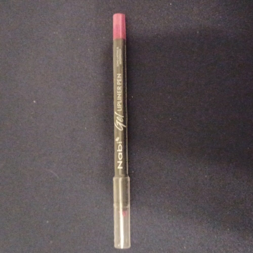 Makeup Assortment - Picture 9 of 9